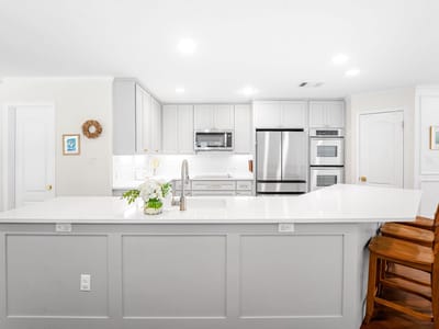 Property photo 4 at 9442 Spring Hollow DR - 5 bed 4 bath home