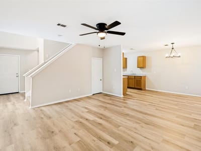 Property photo 4 at 945-947 Sagewood TRL - Hughson Heights Sec 3-C, San Marcos, TX