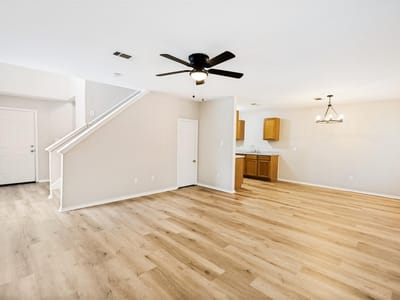 Property photo 5 at 945-947 Sagewood TRL - Hughson Heights Sec 3-C, San Marcos, TX