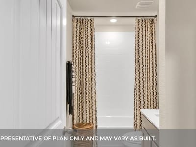 Bathroom at 9504  Oxbow Strap Dr - 4 bed 2 bath home