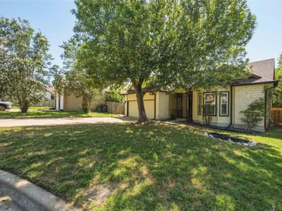 Primary bedroom at 9505 Doliver DR - 3 bed 2 bath home
