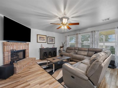 Primary bedroom at 951 Brandi CIR - 3 bed 2 bath home