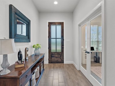Property photo 4 at 979 Inka RD - 4 bed 3 bath home