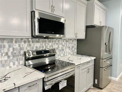 Primary bedroom at 982 S Navarro ST - 4 bed 2 bath home
