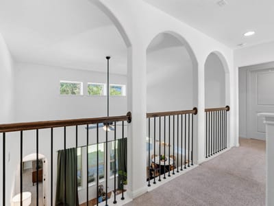 Photo 4 of 29 at 9900 Bayshore BND Unit #65 - 5 bed 3 bath home