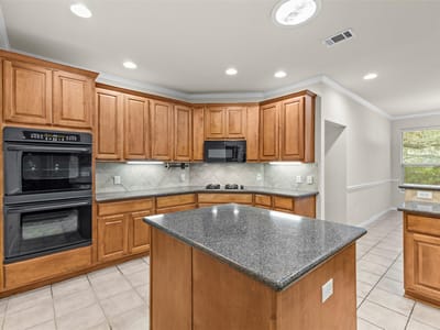 Photo 2 of 40 at 9900 Valderrama DR - 5 bed 3 bath home