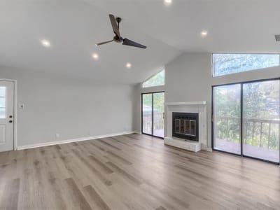 Property photo 3 at 6026 Mount Bonnell CV - 3 bed 3 bath home