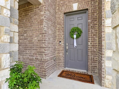 Property photo 4 at 3869 Legend HL - 3 bed 2 bath home