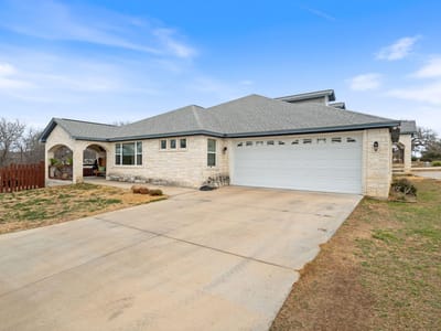 Primary bedroom at 625 Skyline DR - 4 bed 4 bath home