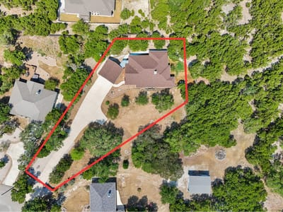 Property photo 5 at 178 Whitell Bay - 4 bed 2 bath home