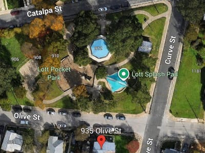 Property photo 4 at 935 Olive ST - 2 bed 1 bath home
