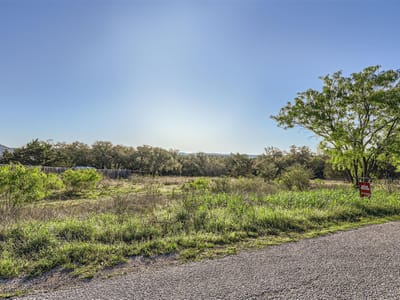 Living area at Lot 18 South Cv - Lost Cove, Spicewood, TX