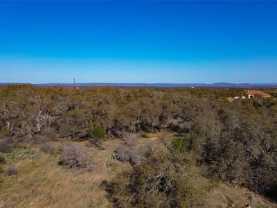 Living area at Lot 20 Comanche Rdg - The Bluffs at Round Mountain, Round Mountain, TX