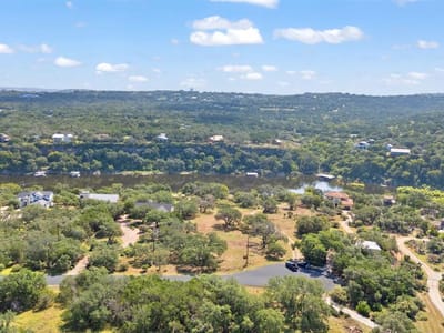 Living area at Lot 7, Blk. A Sec. 2B Likeness Rd - Paleface Ranch Sec 2B, Spicewood, TX