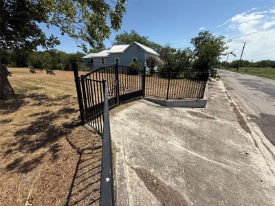 Bathroom at Lot 7 W Seideman ST - Farm, Seguin, TX