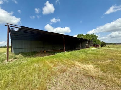 Primary bedroom at 0 N County Line Rd - Pruitt, Elgin, TX