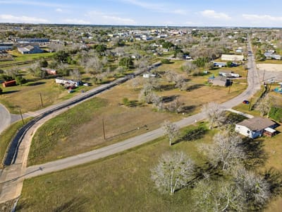 Photo 4 of 10 at TBD Dunn St - Yoakum, Yoakum, TX
