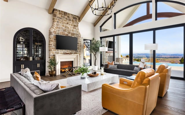 Austin Luxury Home Design Trends 2025