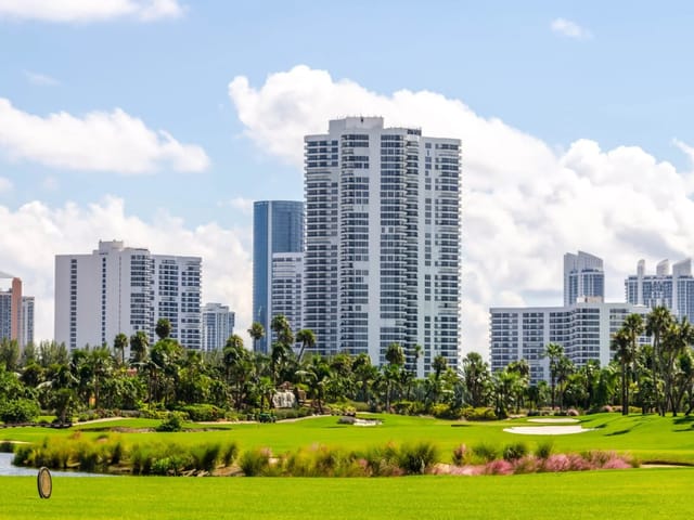 Austin Country Club Living 2026