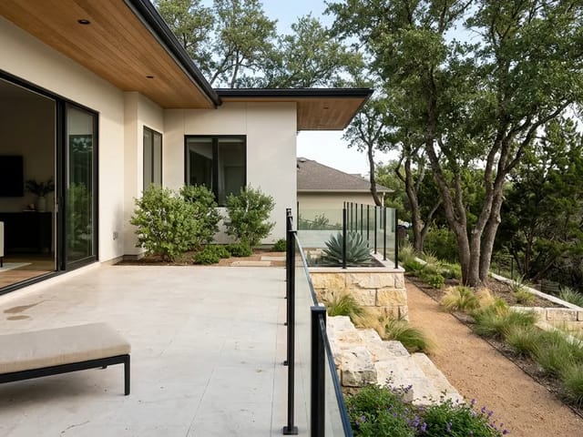 Lake Travis Waterfront