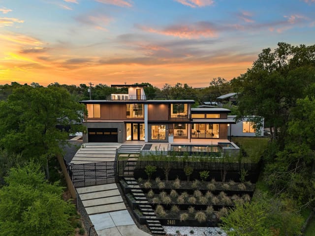 Greenbelt Lots in Barton Creek: What to Know