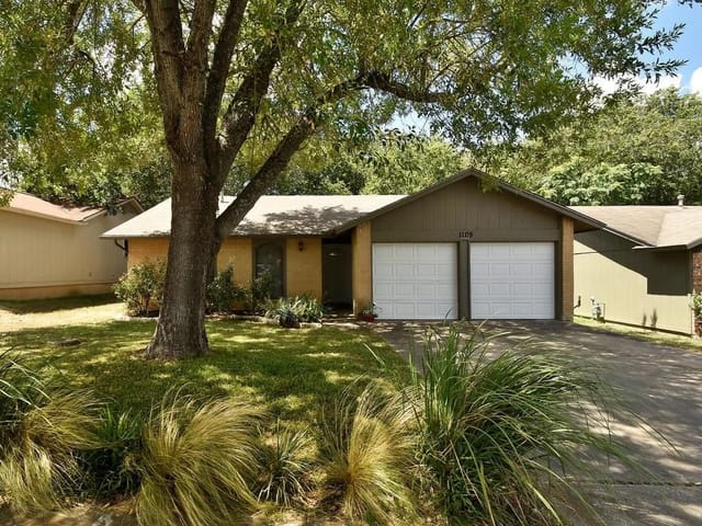 1109 Austin Highlands Blvd