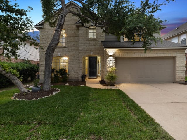 11121 Sandstone Trl