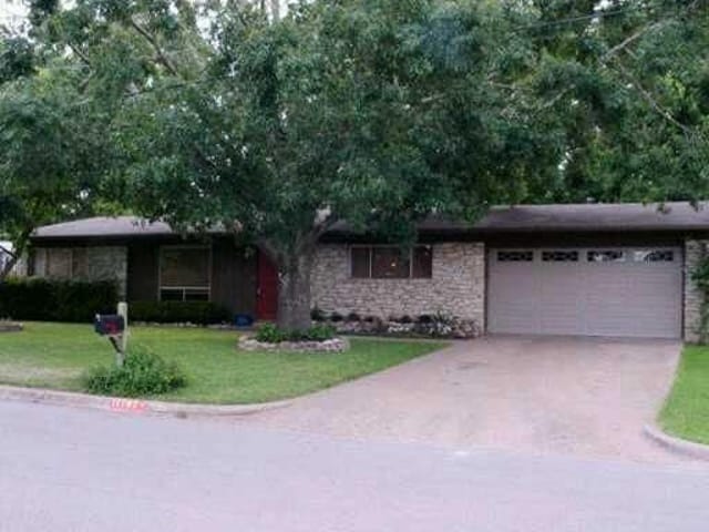 11702 Spring Hill Dr
