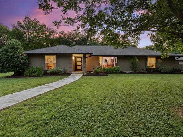13006 Stagecoach Way