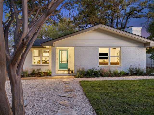 1505 Summit ST - Sold by Keenan Group