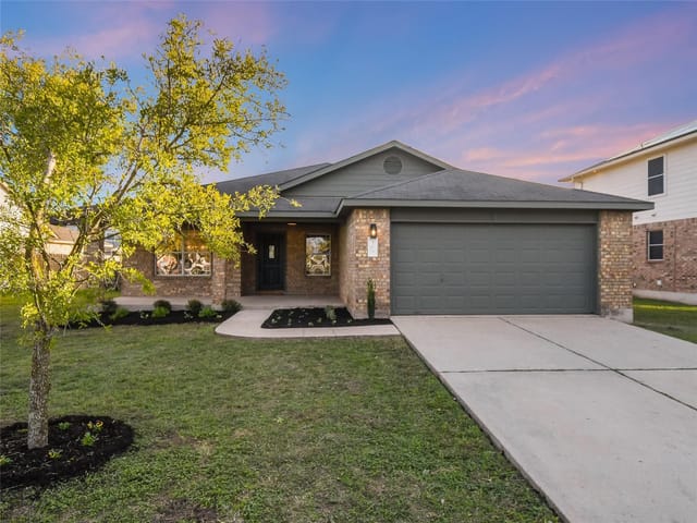 306 Bubbling Brook Dr