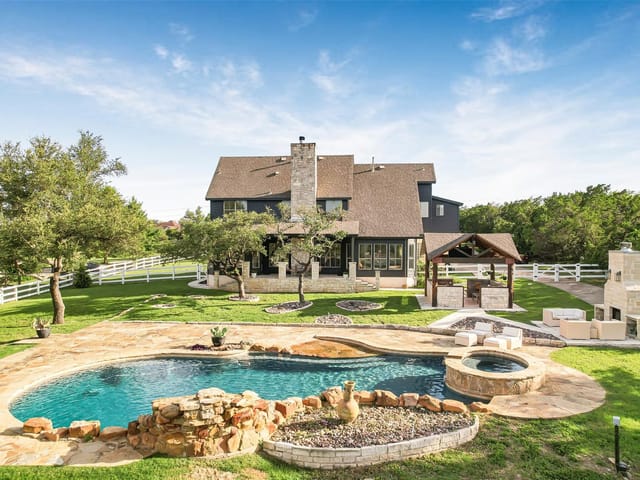 306 Saddlehorn Dr - Sold by Keenan Group