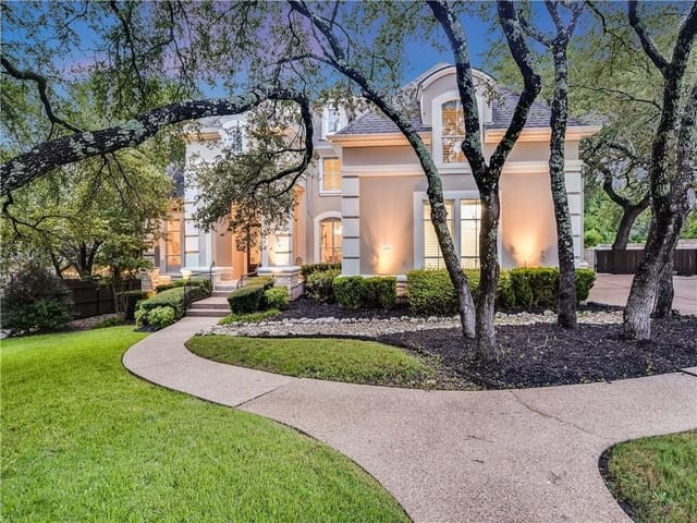 3108 Country Lake Ct