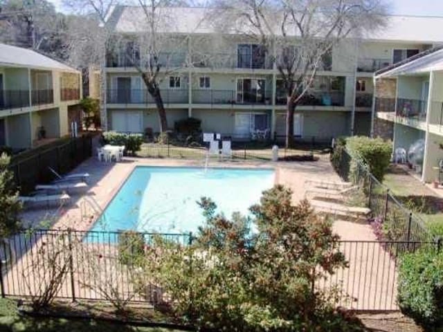 500 E RIVERSIDE Dr Unit #213