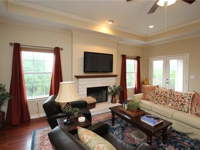 5602 Oakwood Cv Unit #B-2