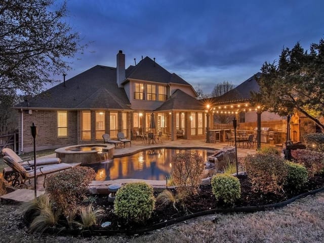 570 Aspen Dr