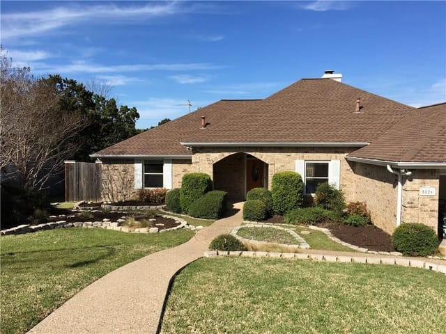 5826 Tributary Ridge Dr