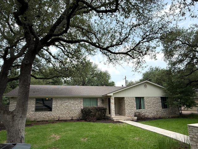 8805 Point West Dr