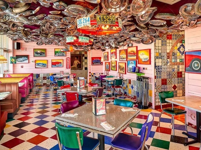 Chuy's - Tex-Mex restaurant in Multiple (started on Barton Springs Rd), Austin TX 1