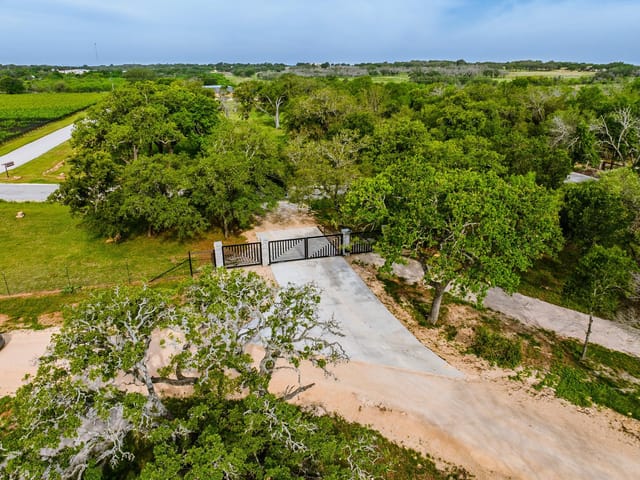 000 The Reserve at 290 Hwy
