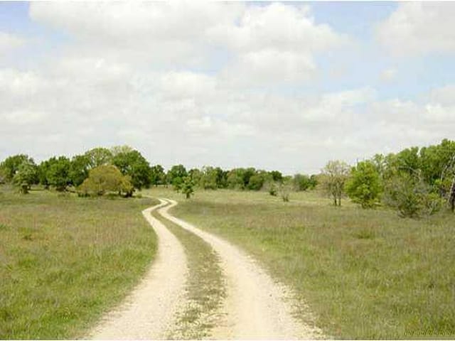000 Wells RD