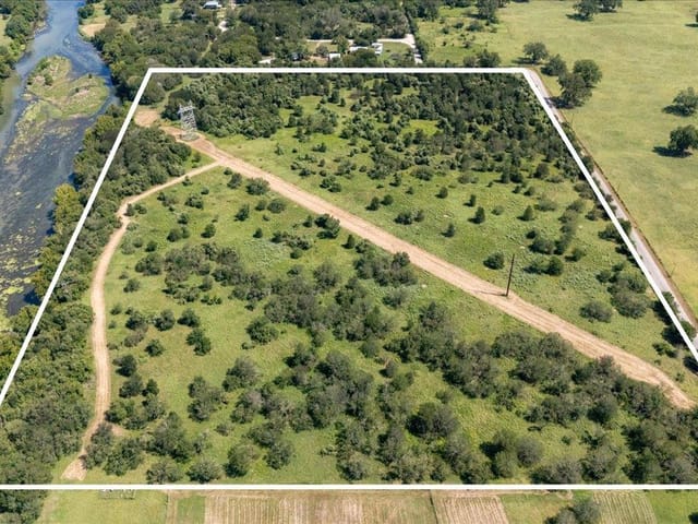 0000 Hidden Shores Rd