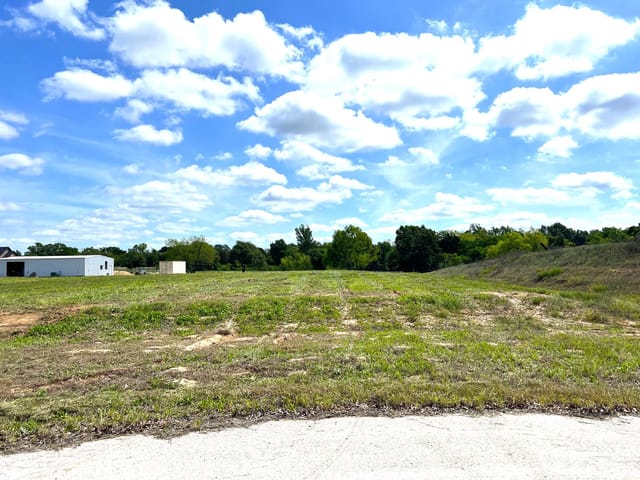 0005 Brenham ST