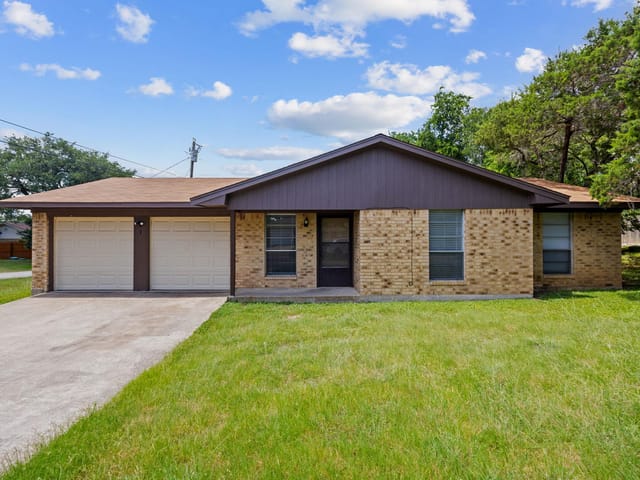 1 Cliffside DR