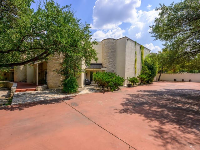 1 Crystal Springs Ct Unit #G