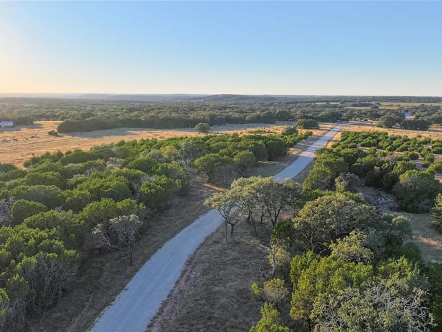 10 Bluestem Ln