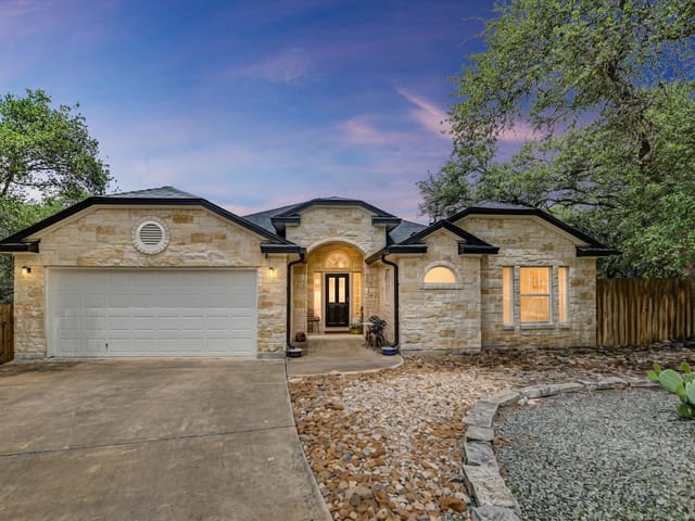 10 Caliche Ct
