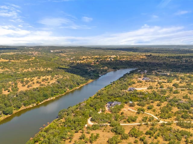 10 Pedernales Canyon TRL