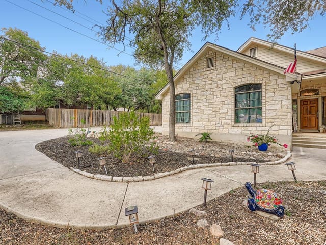 100 Quarry Springs Dr