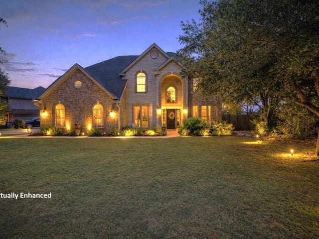 100 S Ridge Cir